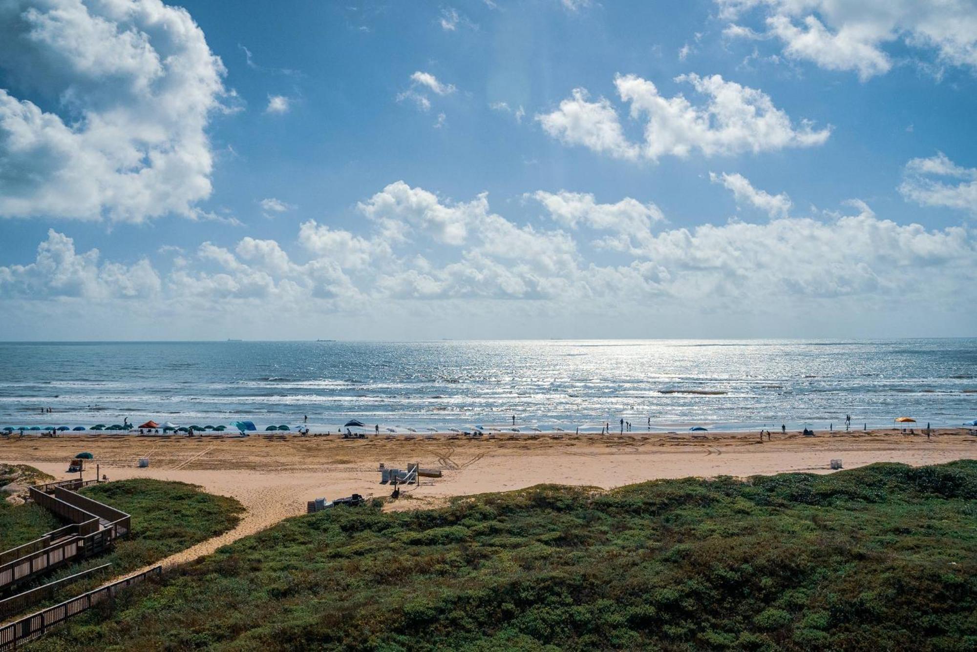 Holiday Inn Resort South Padre Island-Beach Front By Ihg Bagian luar foto